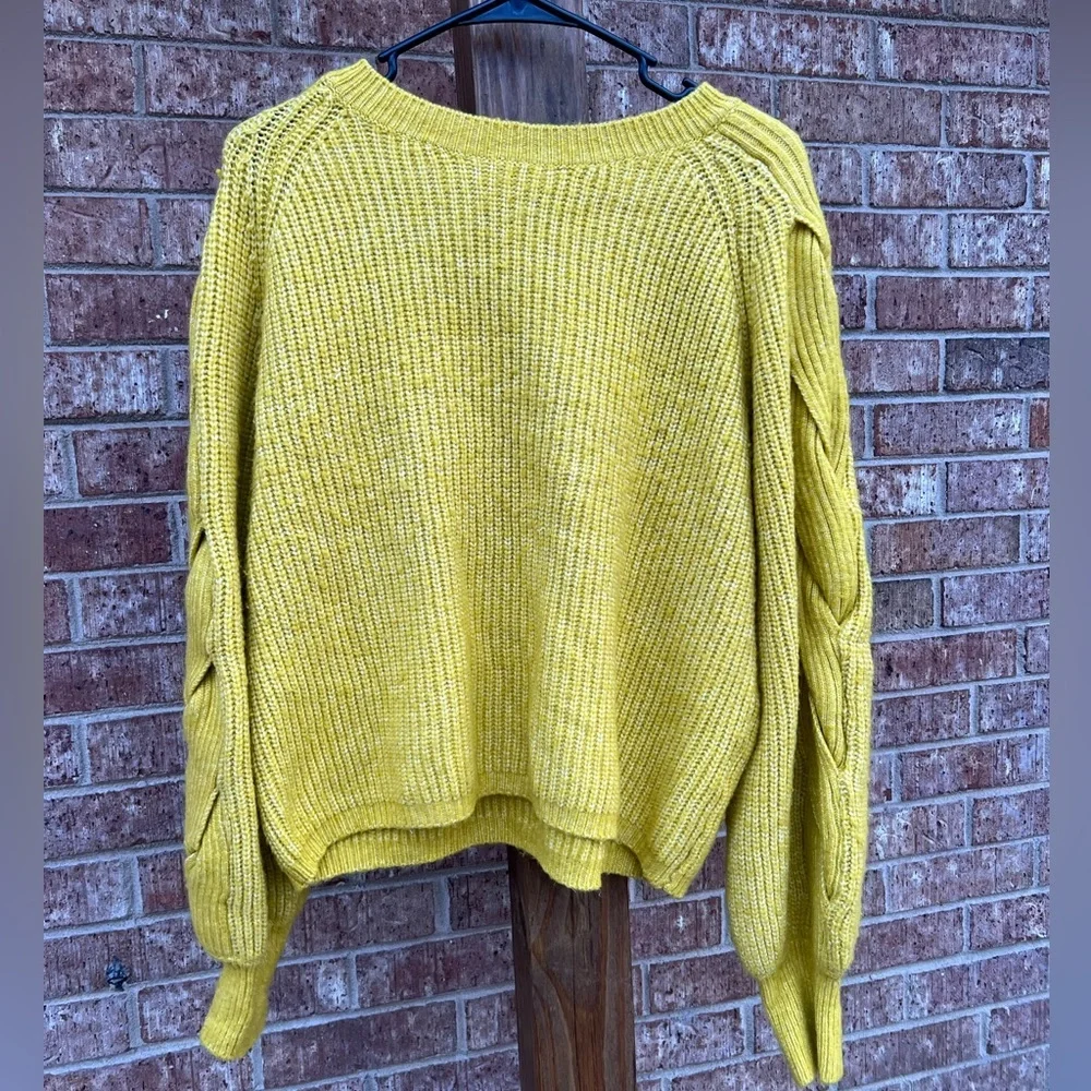Cobble lane sweater‎
